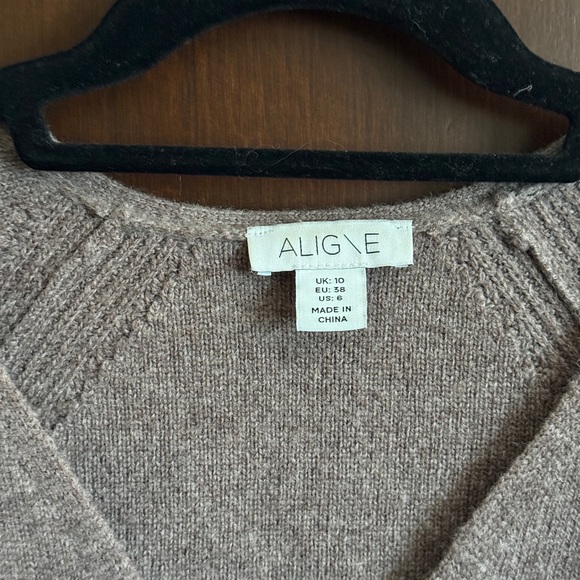 Aligne Hampton Cardigan - Picture 3 of 3